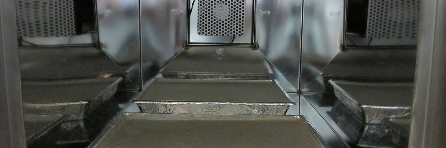 Screed specimens in the emission test chamber for determining VOC emissions 
