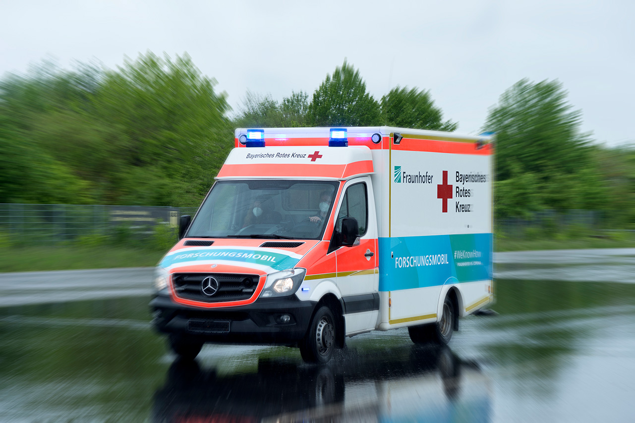 Projekt SafeCar Forschungsmobil des Projekts SafeCar