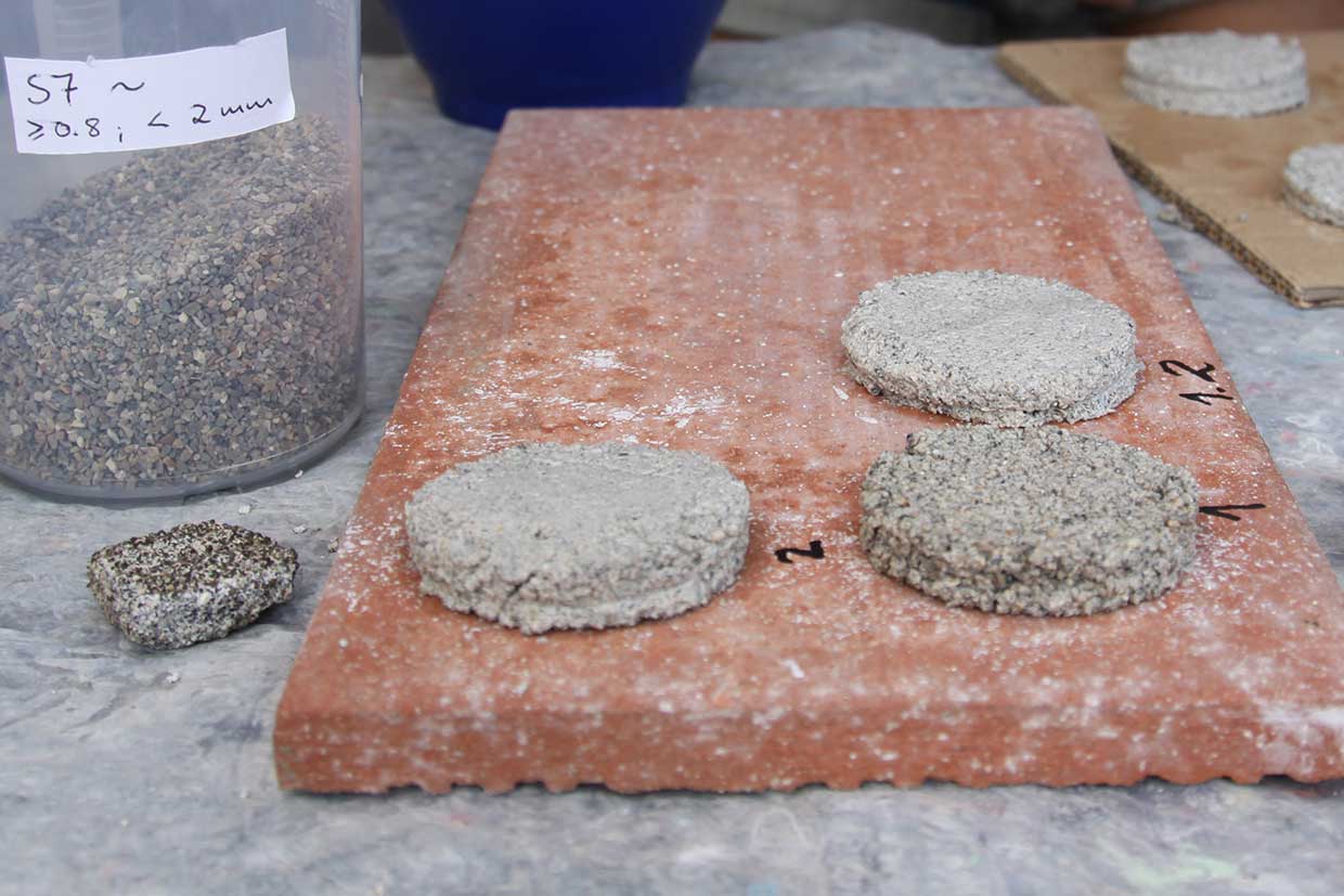 Temporary restoration of surfaces