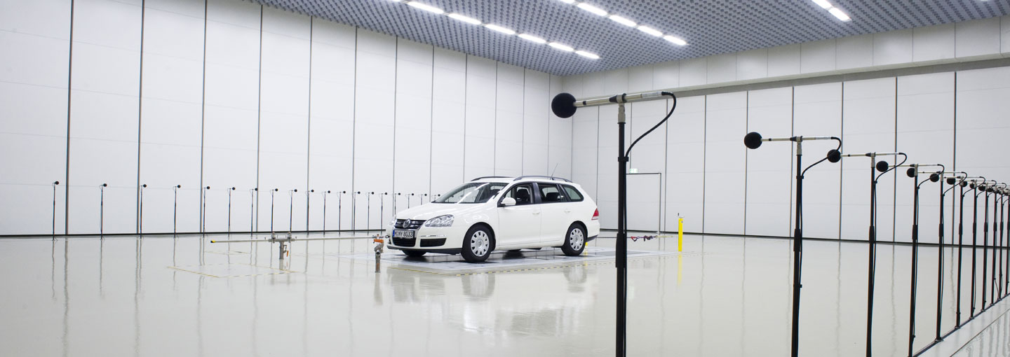 Der Rollenprüfstand der Fahrzeugakustik am Fraunhofer IBP Vehicle acoustics