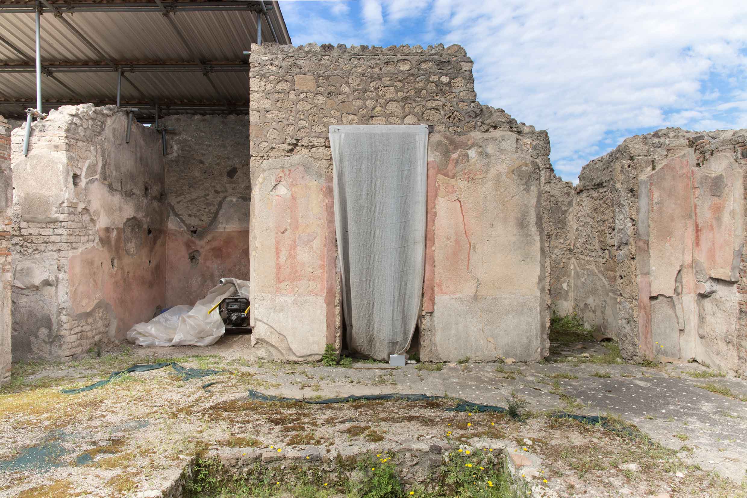 View of a cubiculum in the Casa dei Postumii in Pompeii