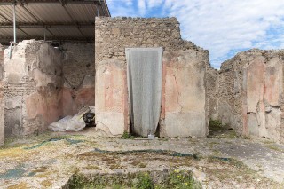 View of a cubiculum in the Casa dei Postumii in Pompeii